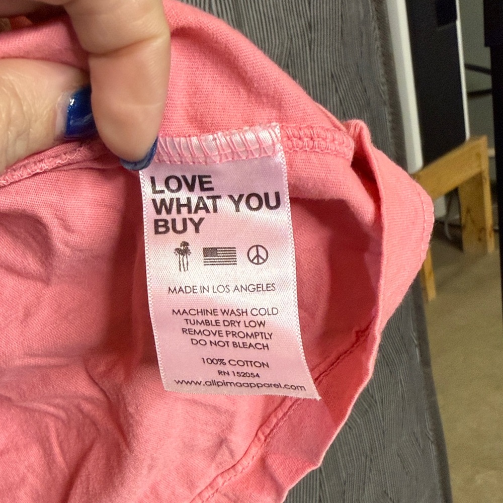 Pink Tee - Picture 3 of 4